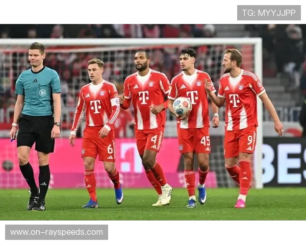 德甲半程最佳阵容公布：拜仁5人入选，凯恩全票当选