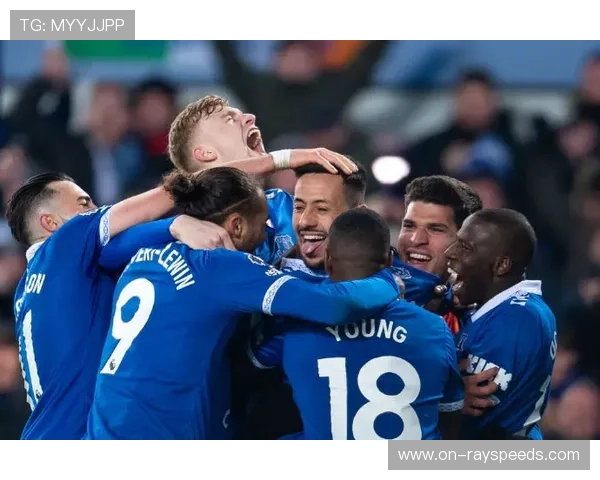 罗梅罗头球扳平比分，热刺赛季第四次救主